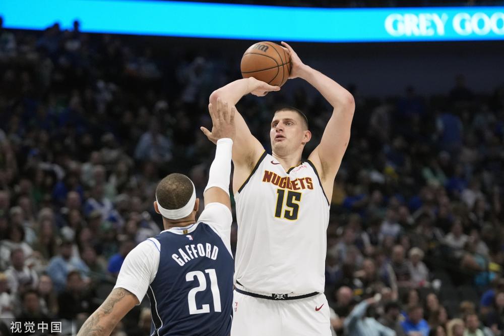 色的表现迅 色的表现迅